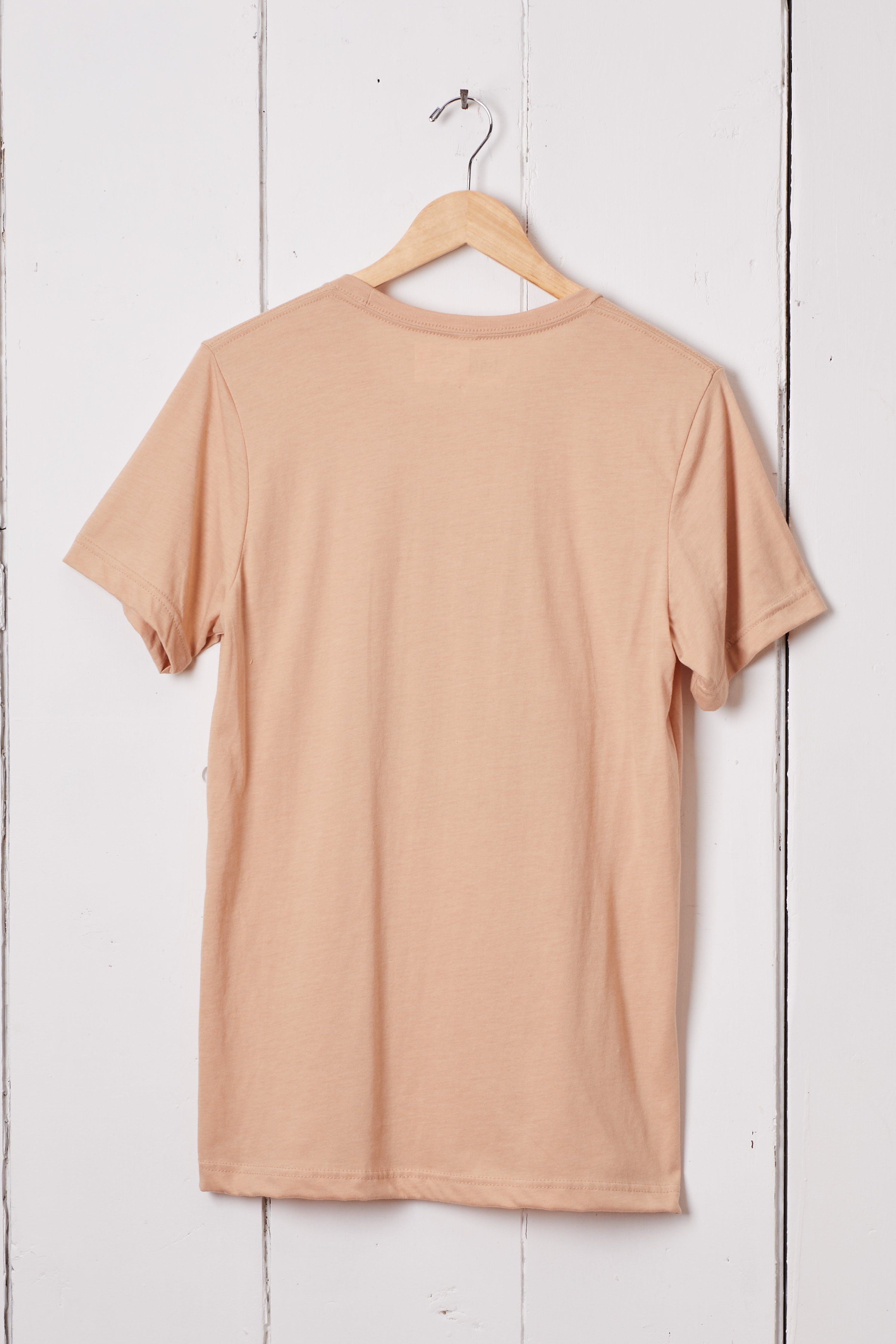 GIDDY UP UNISEX TEE - SAND DUNE