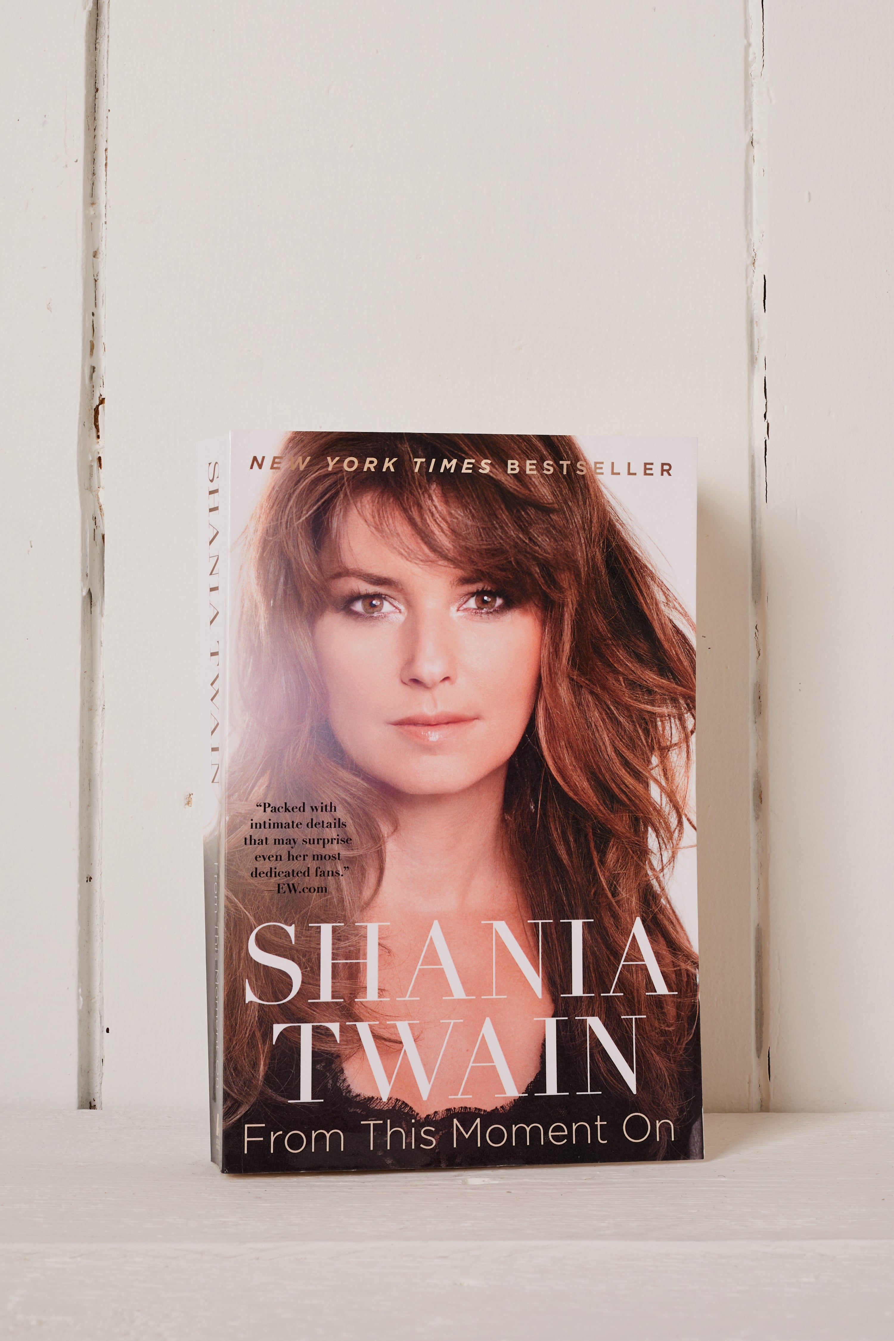SHANIA TWAIN BOOK