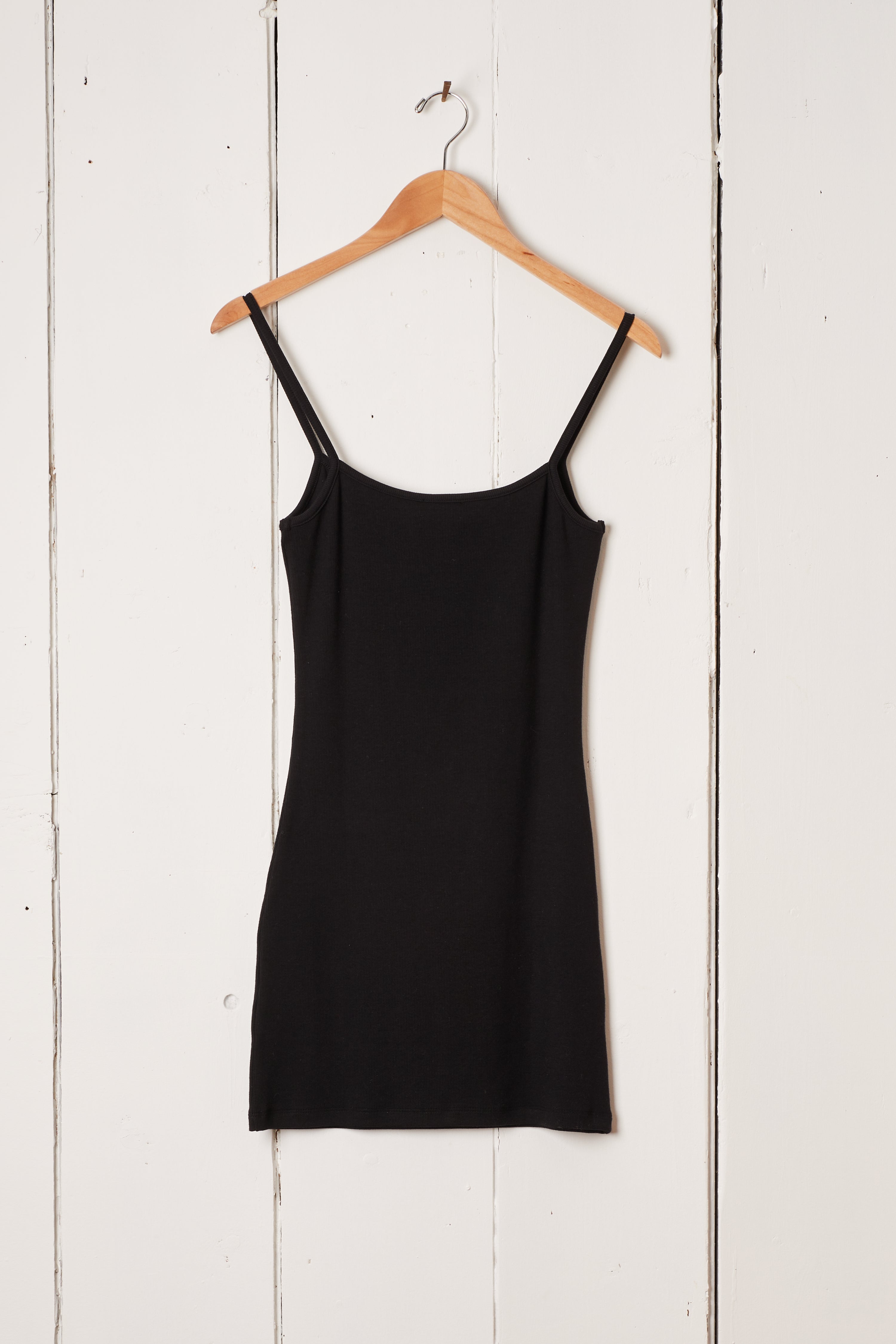BLACK RIB SPAGHETTI STRAP MINI DRESS
