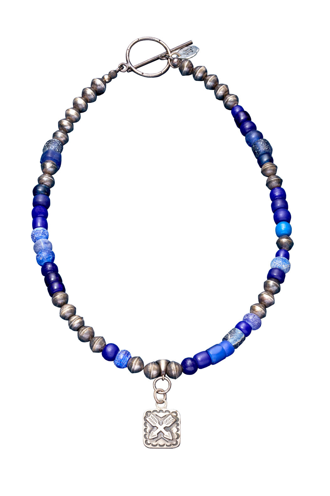 OXIDIZED STERLING SILVER AND BLUE NECKLACE WITH VINTAGE CROSSED ARROWS FRIENDSHIP PENDANT