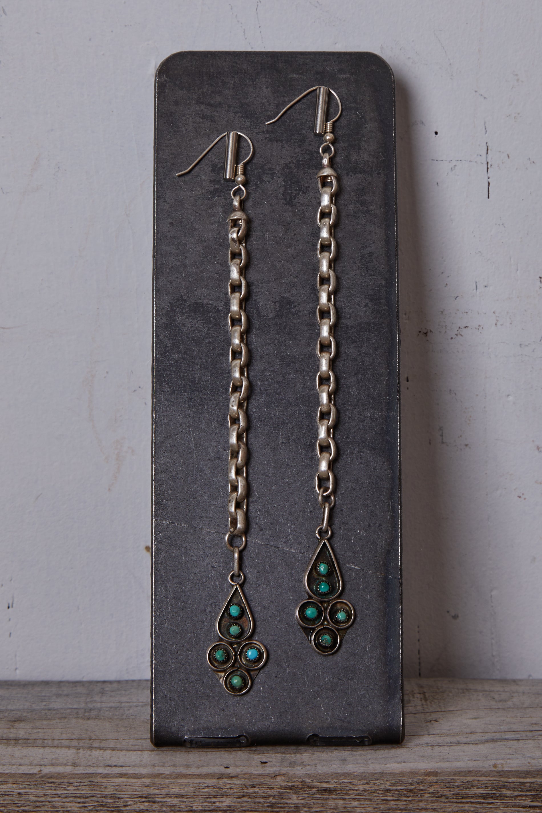 LONG CHAIN WITH VINTAGE STERLING SILVER AND TURQUOISE DROP EARRINGS
