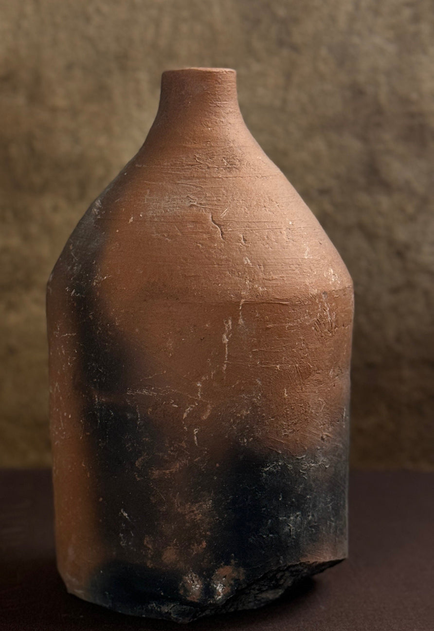 SHORT RUGGED VINTAGE OAXACA VASE