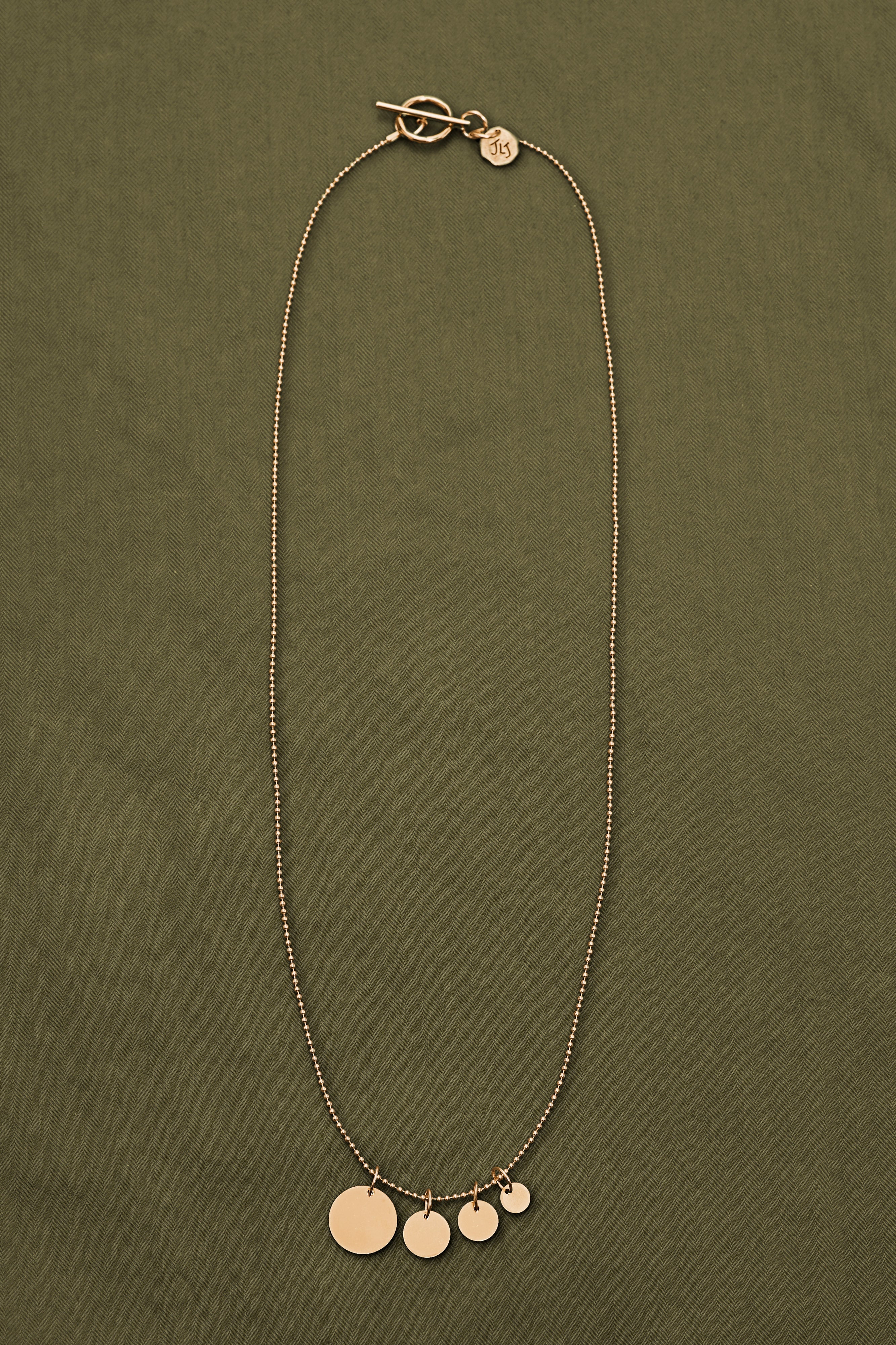 GOLD MULTI-CIRCLE CHAIN