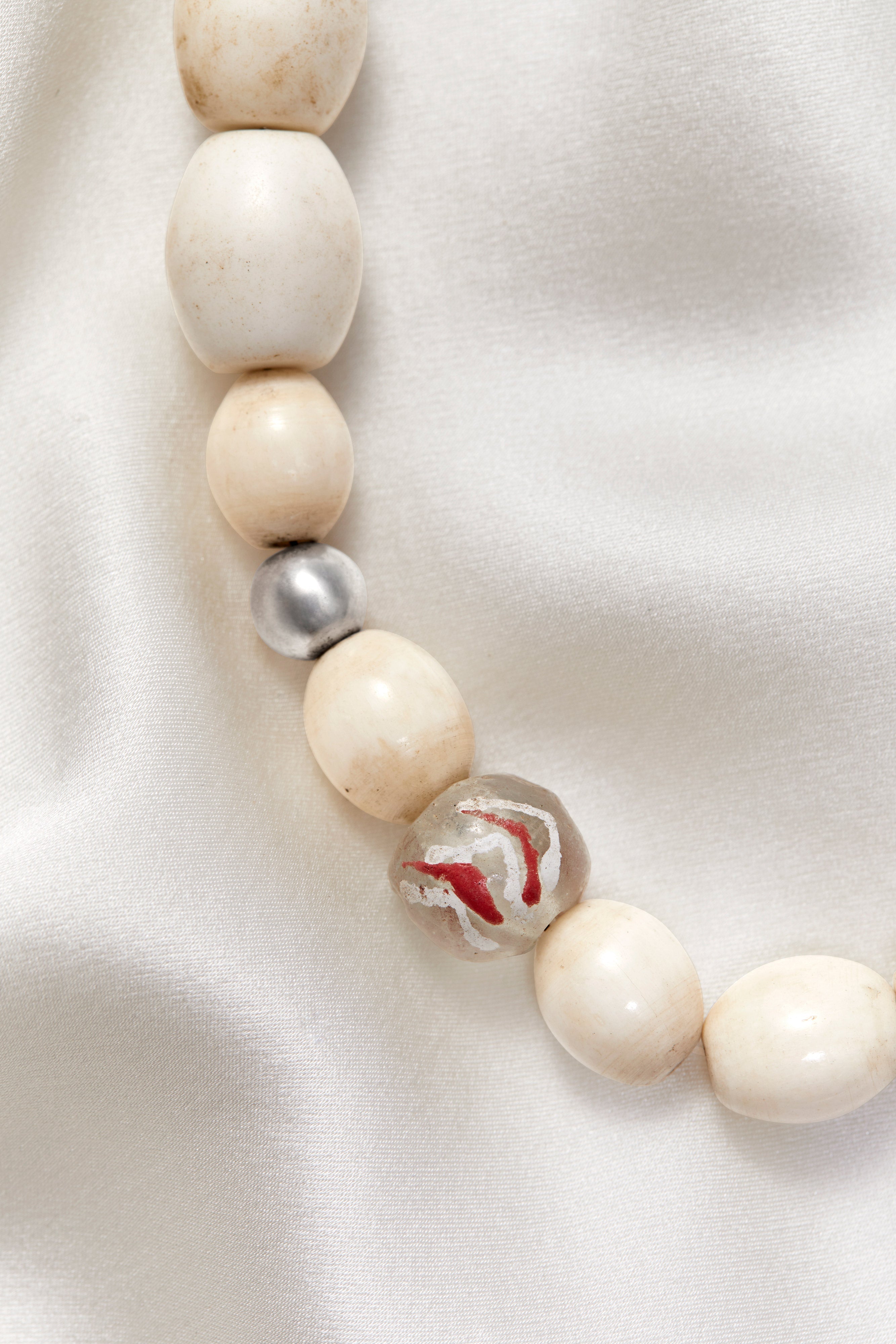 CRYSTAL QUARTZ AND OXIDIZED STERLING SILVER WHITE AND RED ARROW NECKLACE