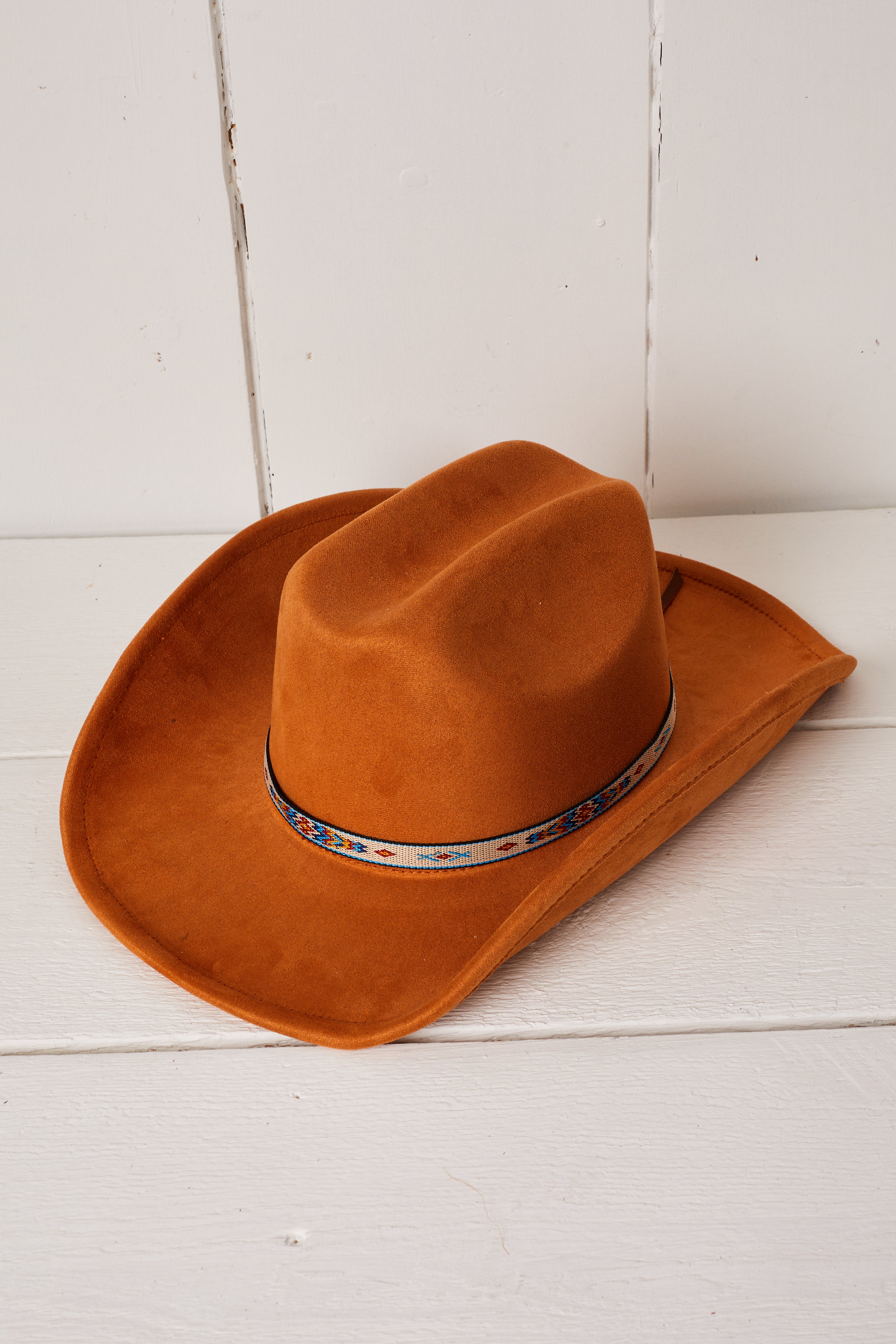CARAMEL VEGAN SUEDE SWEET EMBROIDERED COWBOY HAT