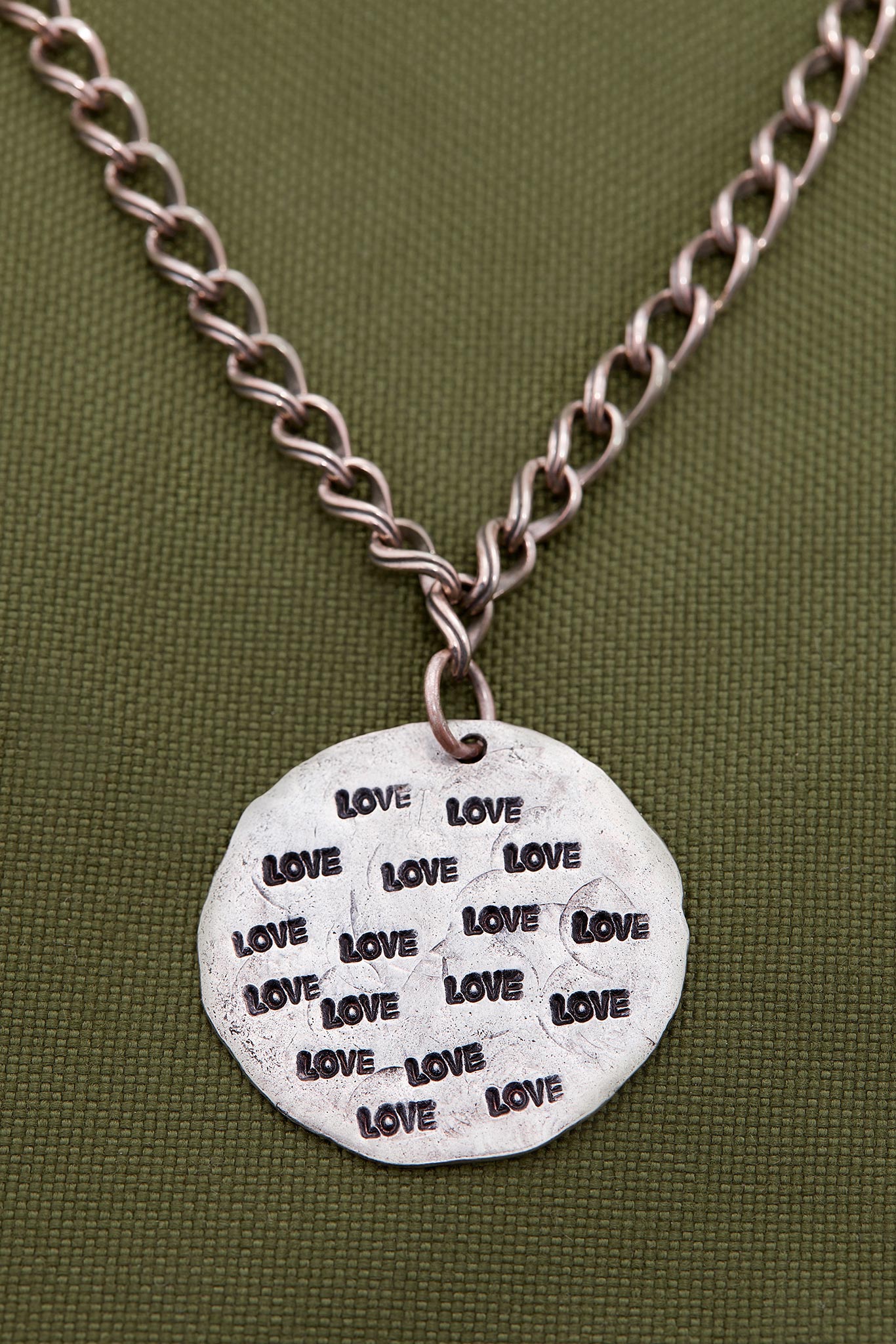 OXIDIZED SILVER MULTIPLE LOVE CHAIN NECKLACE