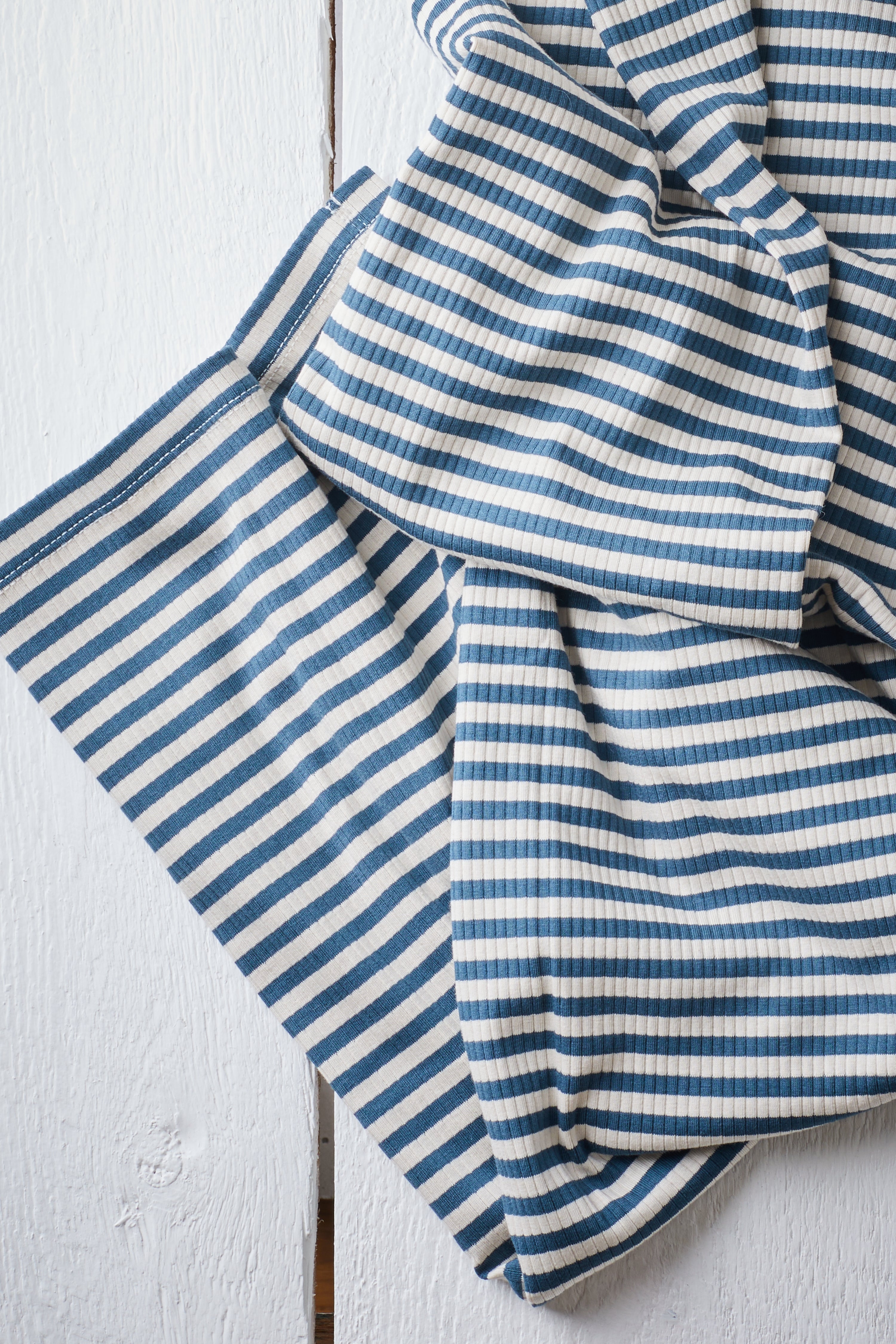 STEEL BLUE STRIPE ORGANIC RIBBED BABY SWADDLE BLANKET
