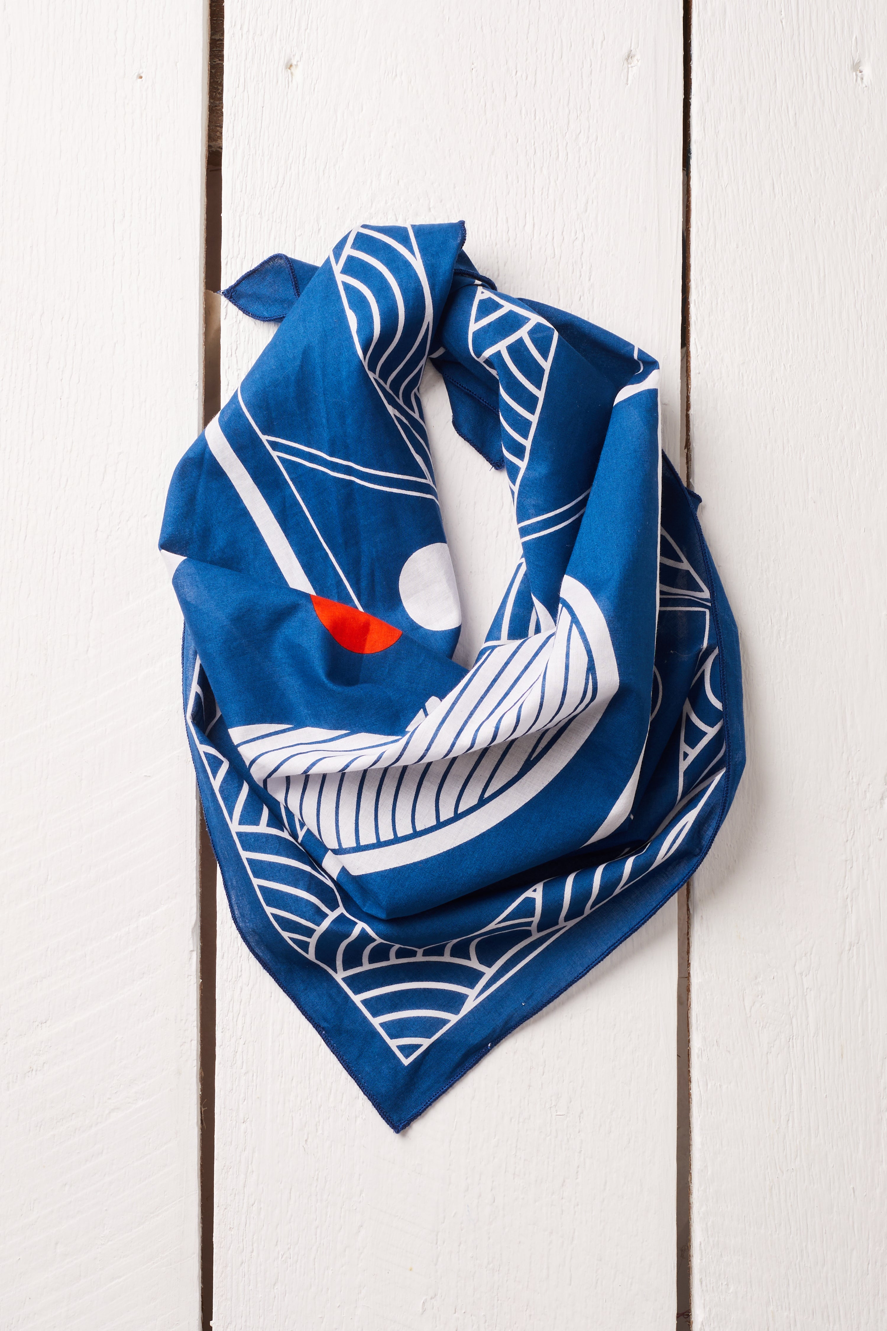 BREAKING WAVES BANDANA