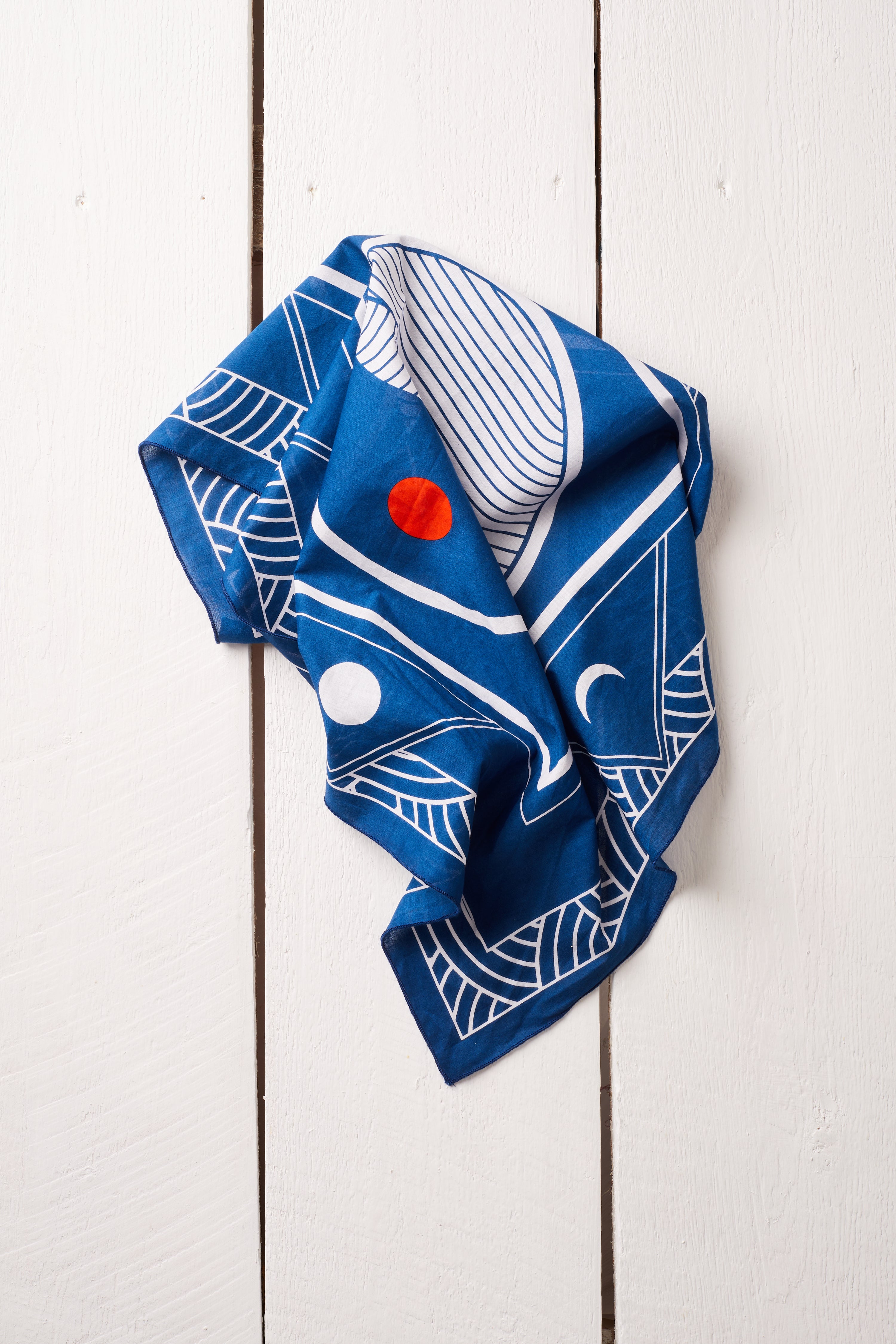 BREAKING WAVES BANDANA