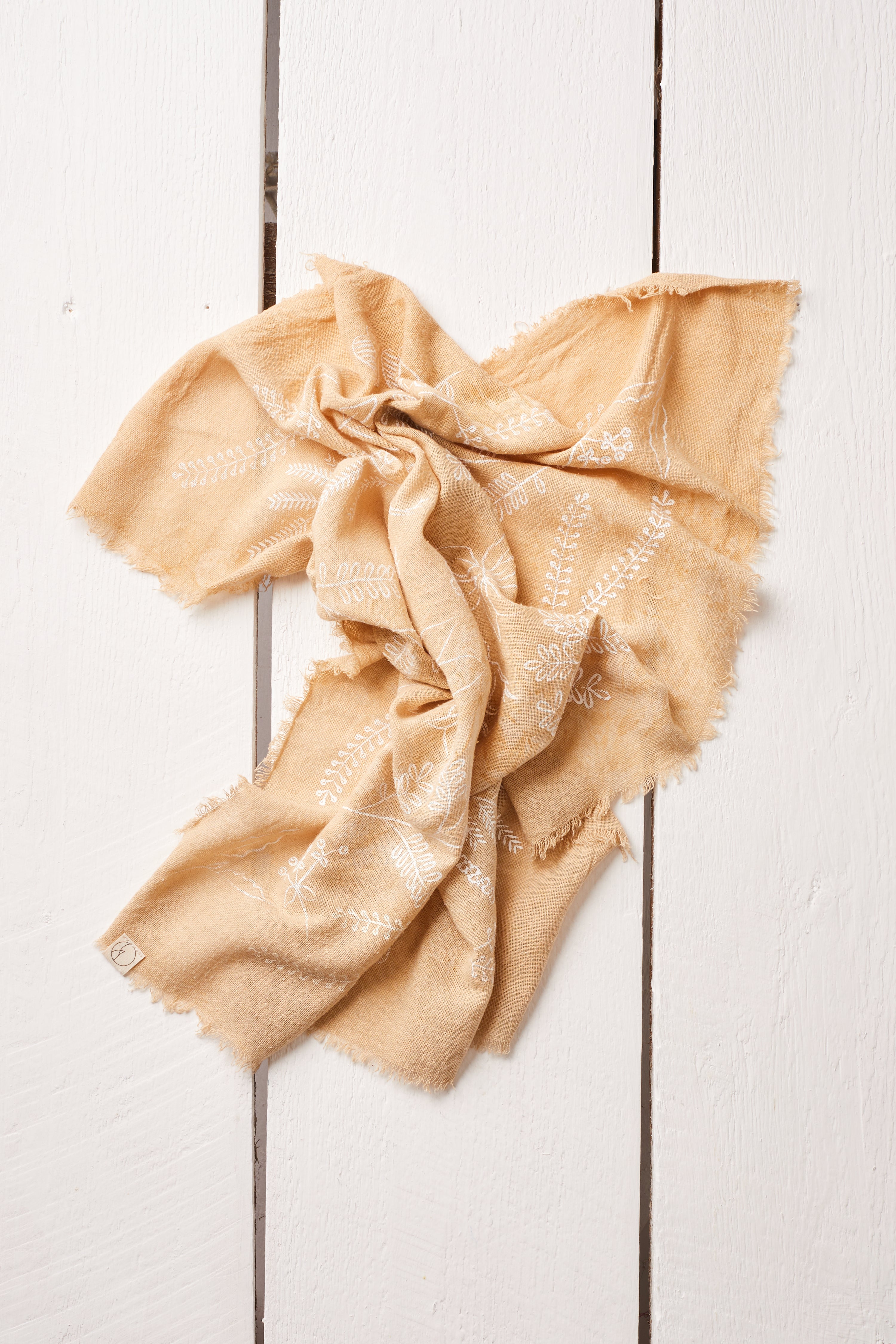 NATURALLY OATMEAL DYED BANDANA WHITE PRINT